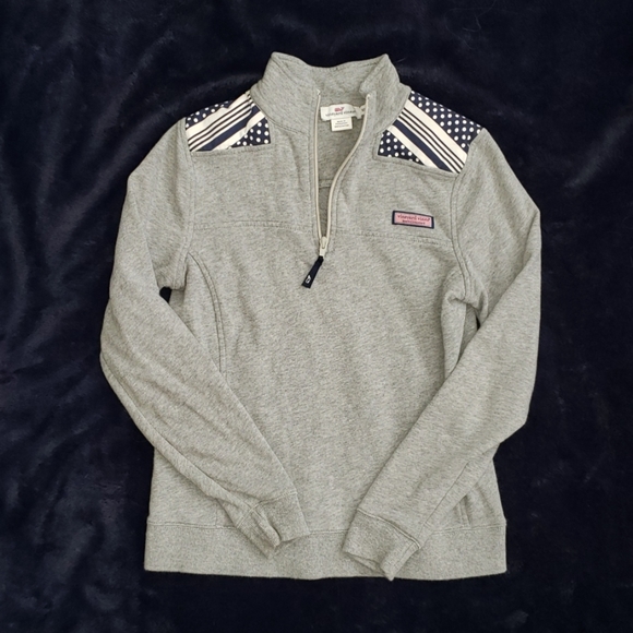 Vineyard Vines Jackets & Blazers - Vineyard Vines 1/4 zip gray and navy jacket
